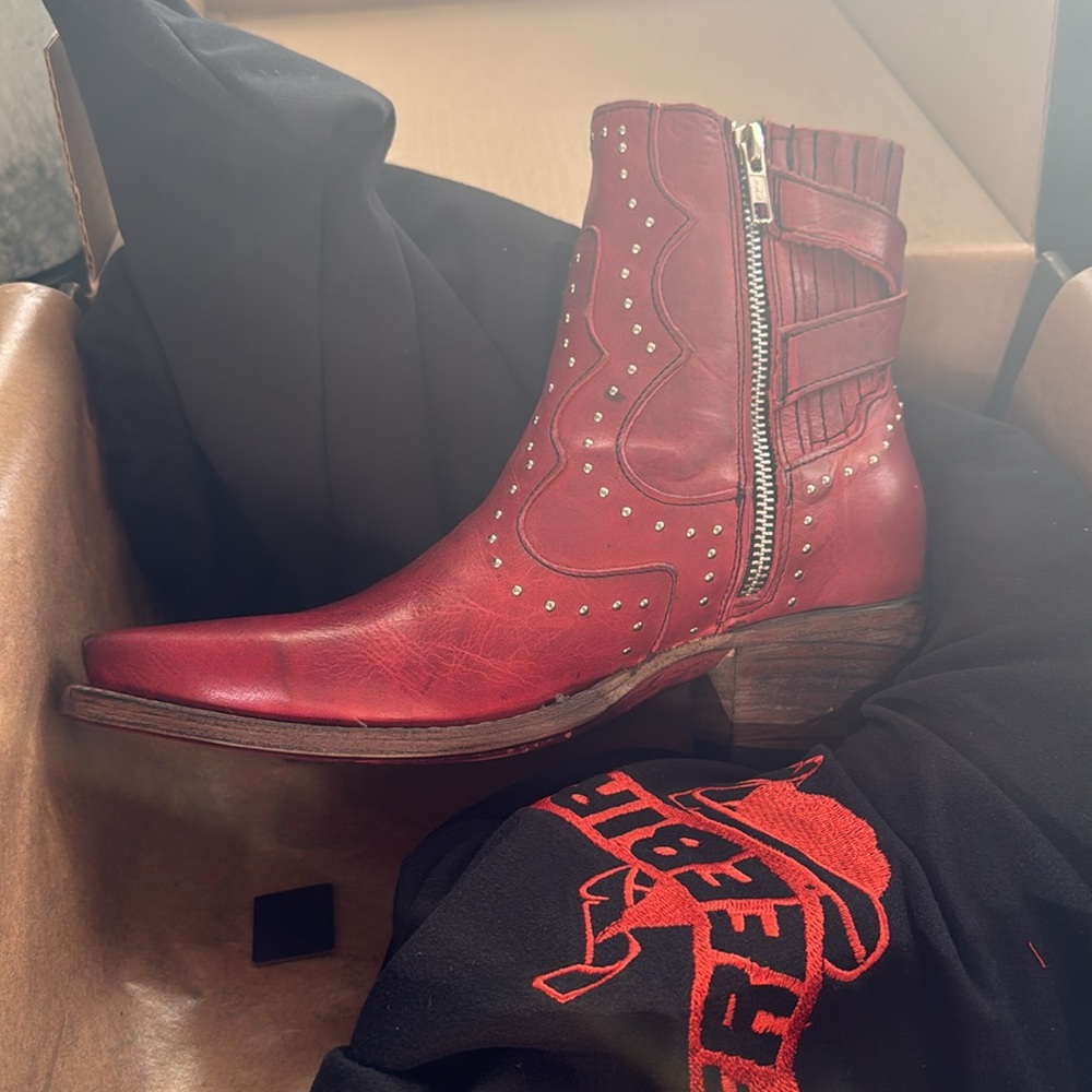 NEW Freebird Morgan boots in box - Picture 13 of 16